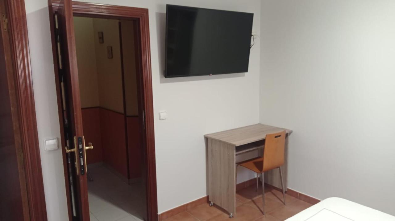 Alojamiento Numancia Pension Burgo Dış mekan fotoğraf